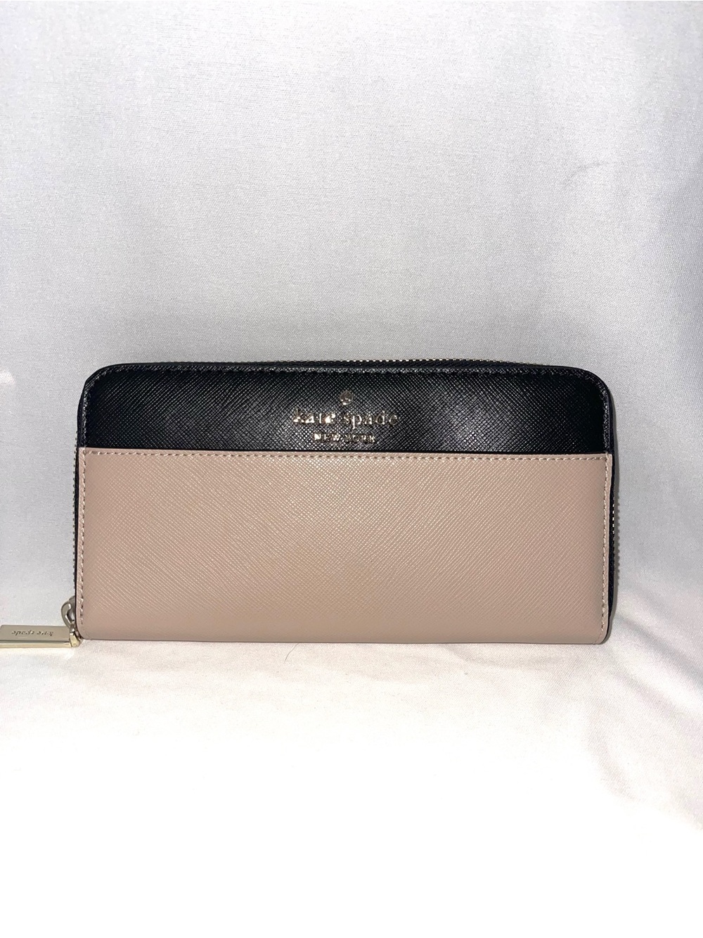 Kate Spade Two-Tone Black and Beige Continental Wallet